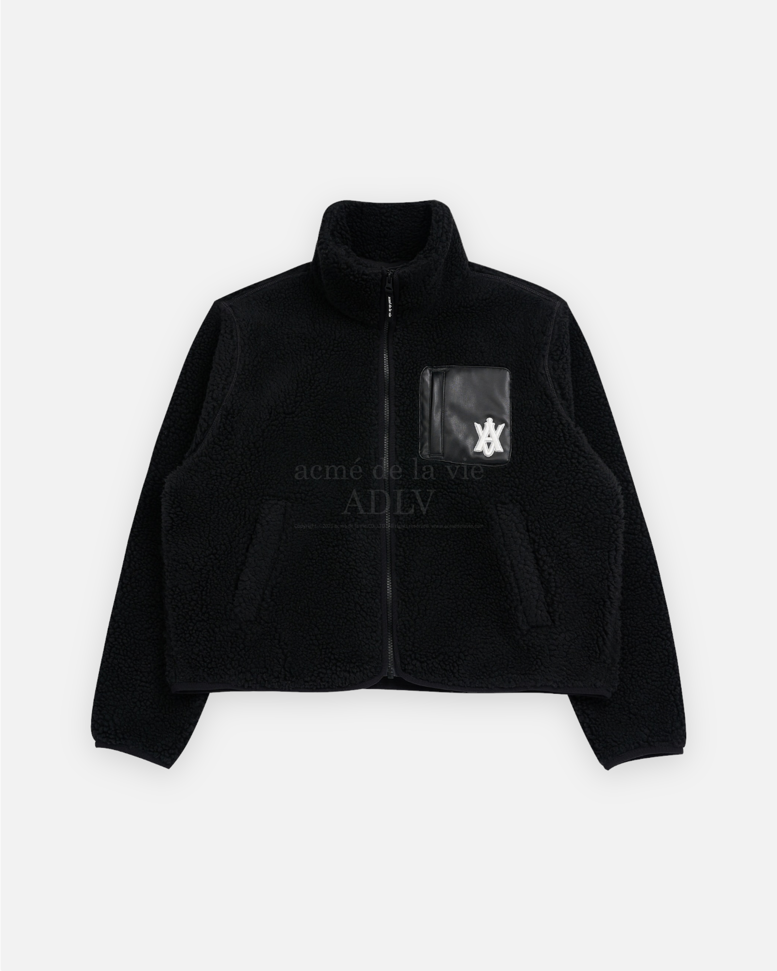 A LOGO EMBLEM BOUCLE FLEECE JACKET BLACK – THE BIG APPLE - The