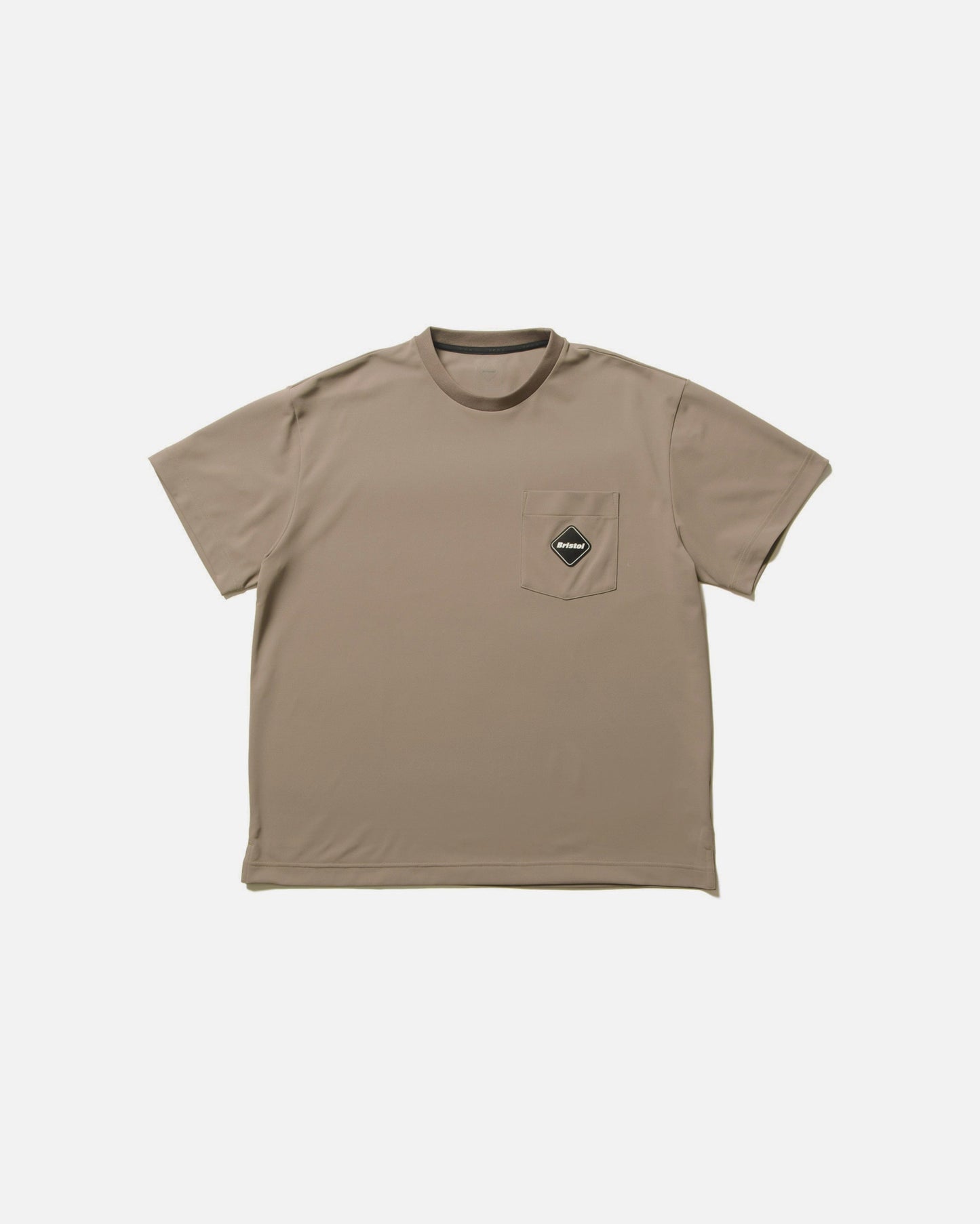 EMBLEM POCKET TEE (BEIGE)