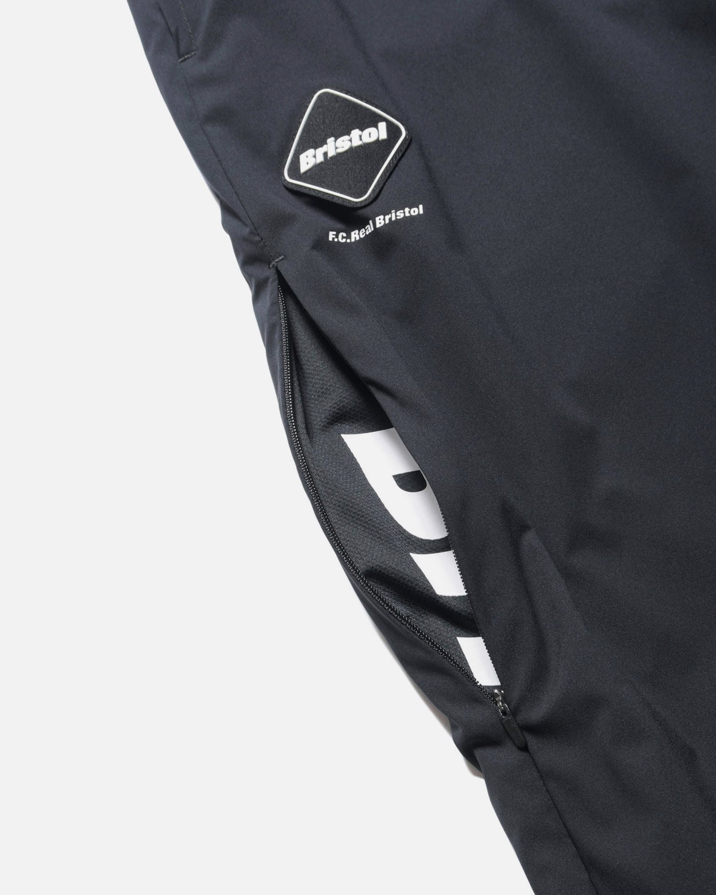 VENTILATION LOGO TRAINING EASY PANTS (BLACK)