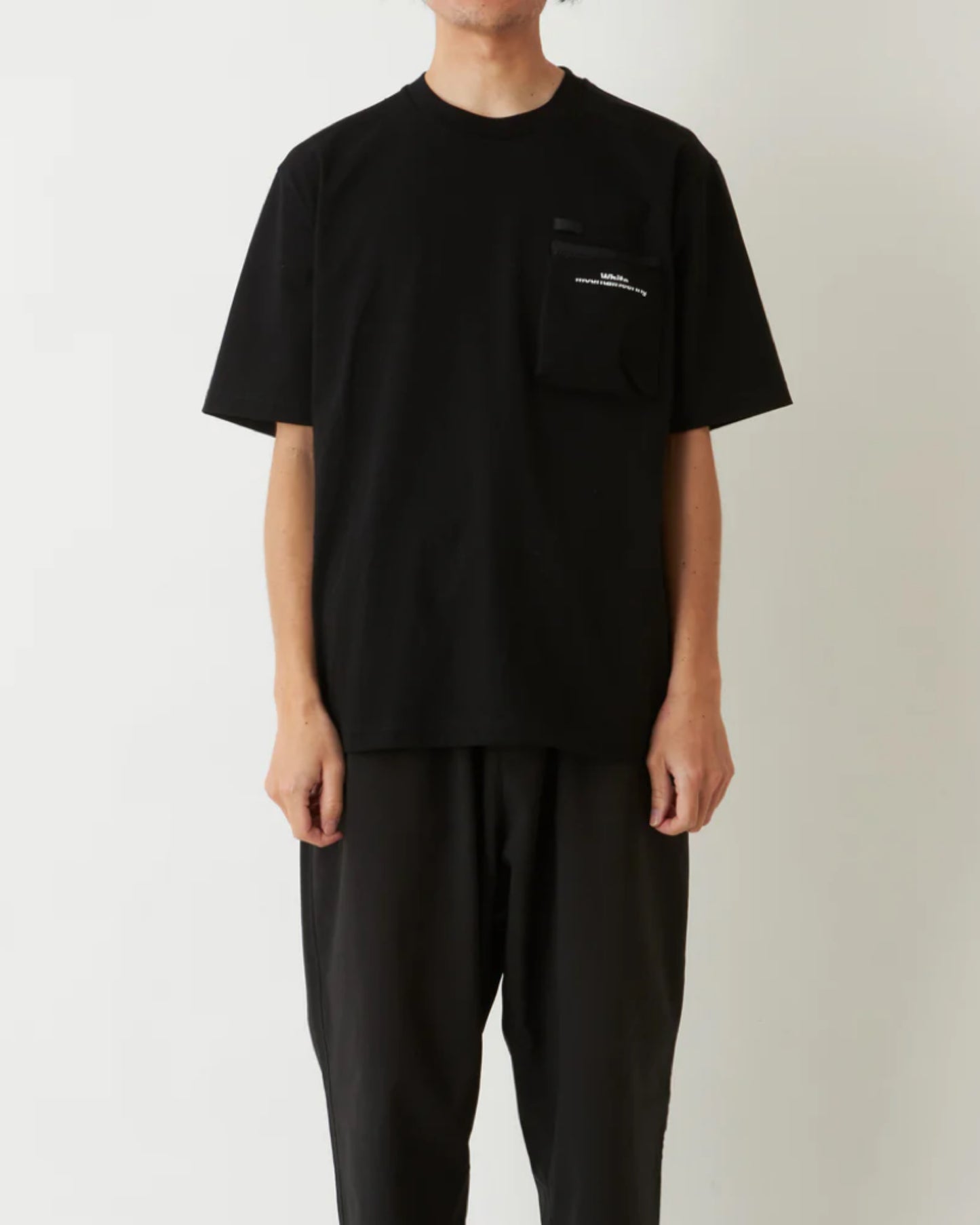 POCKET T-SHIRT (BLACK)