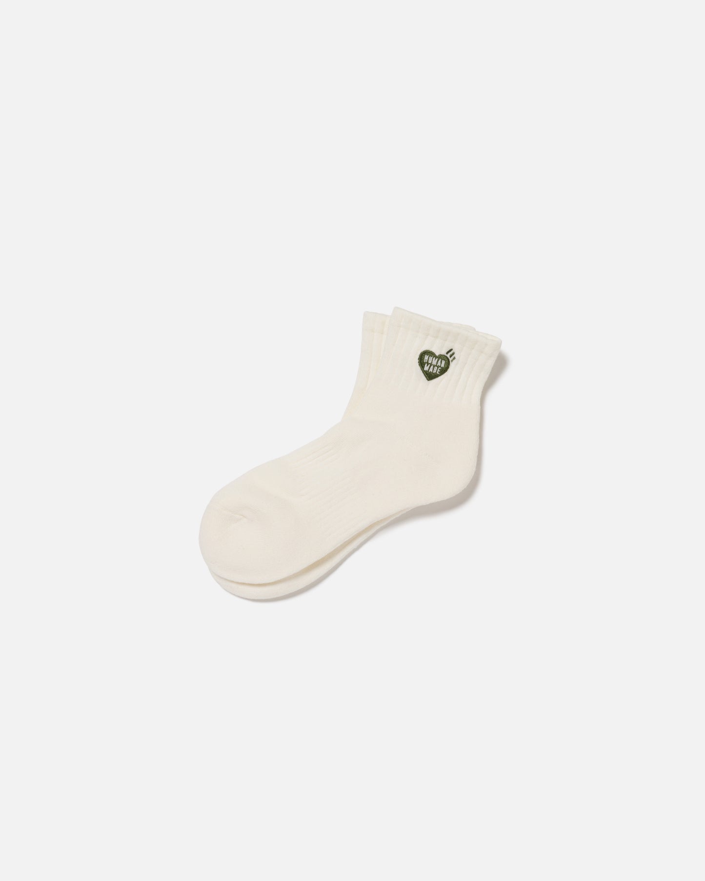 PILE SHORT SOCKS (WHITE)